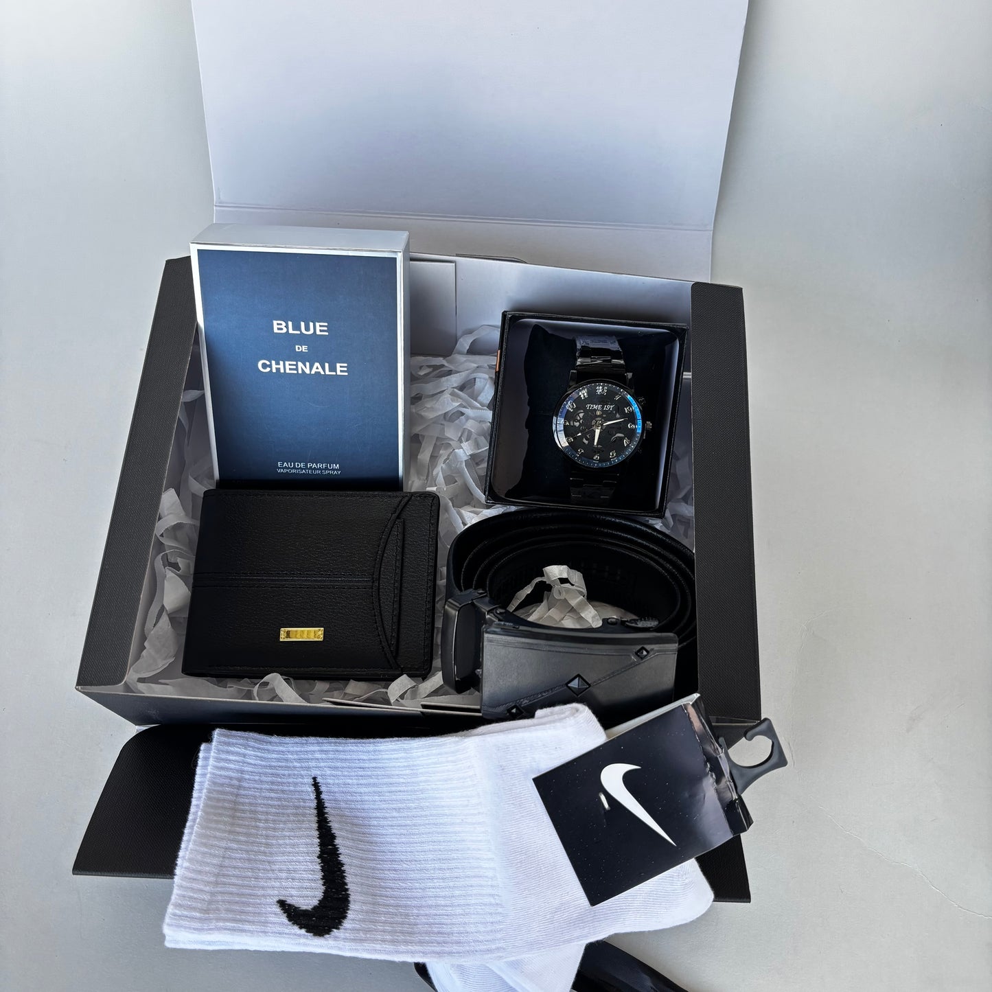 Men's Package with Nike Socks
