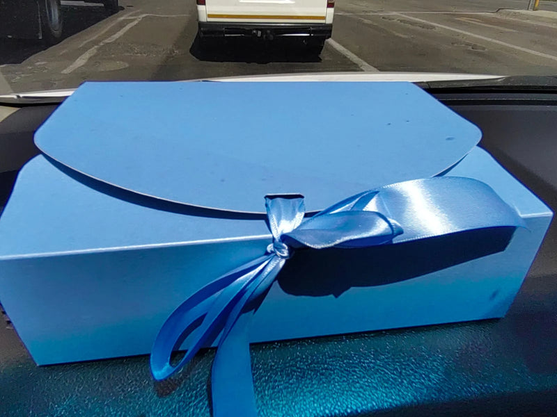 Onako Makrosi | Poshgifts